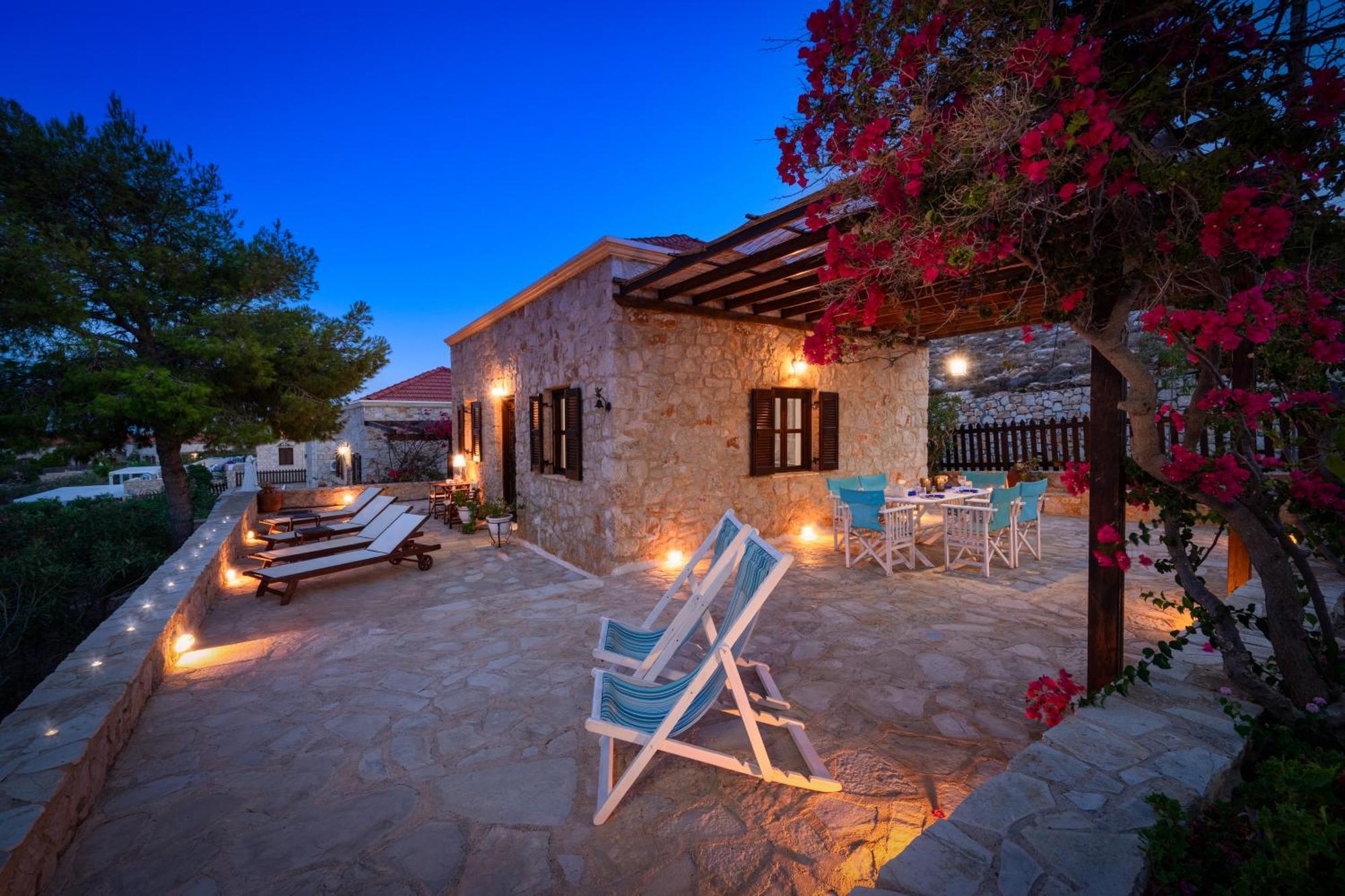Villa Ftenagia Chalki Town Dış mekan fotoğraf